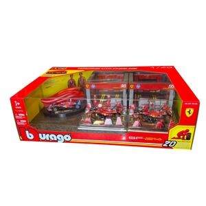 Bburago Ferrari SF 24 1 43 Scale Racing Course DE Diecast Model Cars & Figures